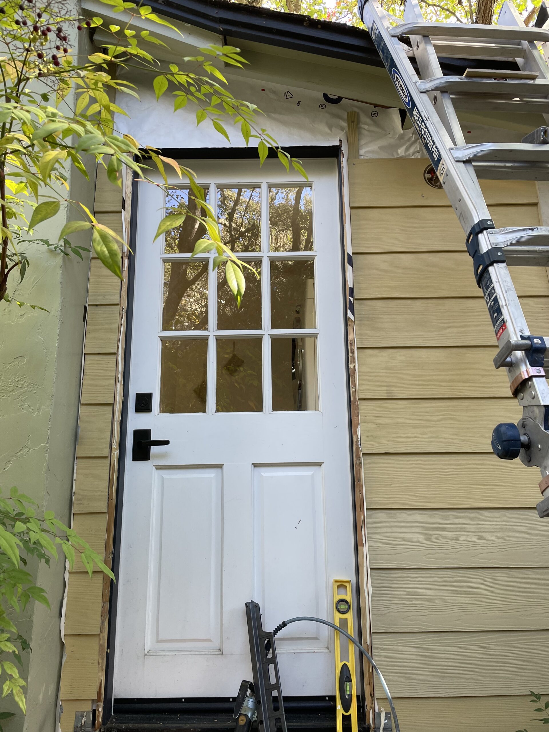 Dry Rot repair job with hardy plank siding